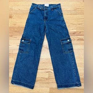 Wide leg high waisted jeans